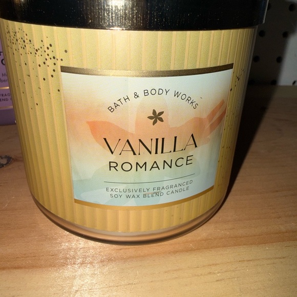 Bath & Body Works Other - Bath & Body Works Vanilla Romance Soy Candle